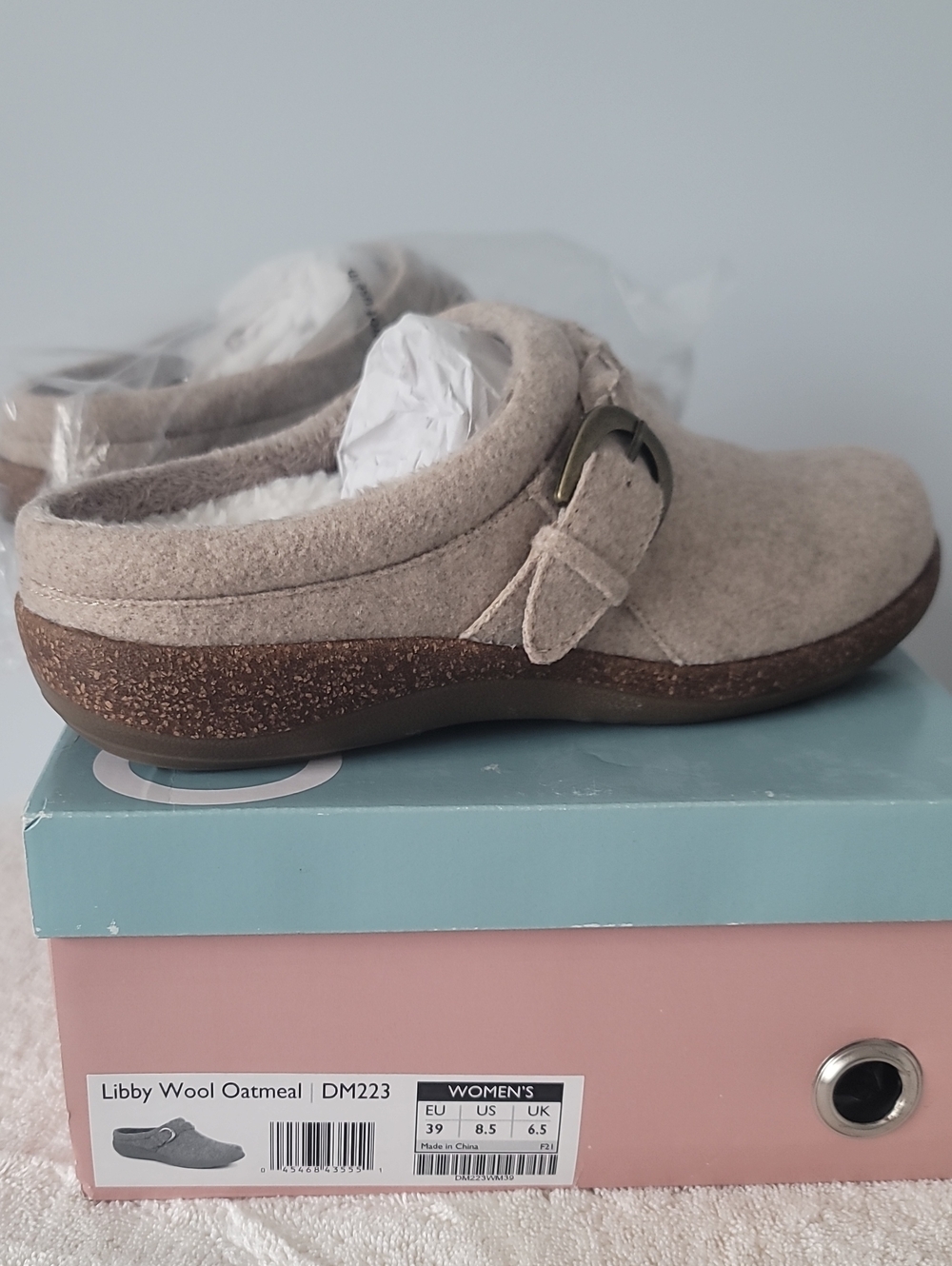 Aetrex Libby Wool Oatmeal Buckle Clog
